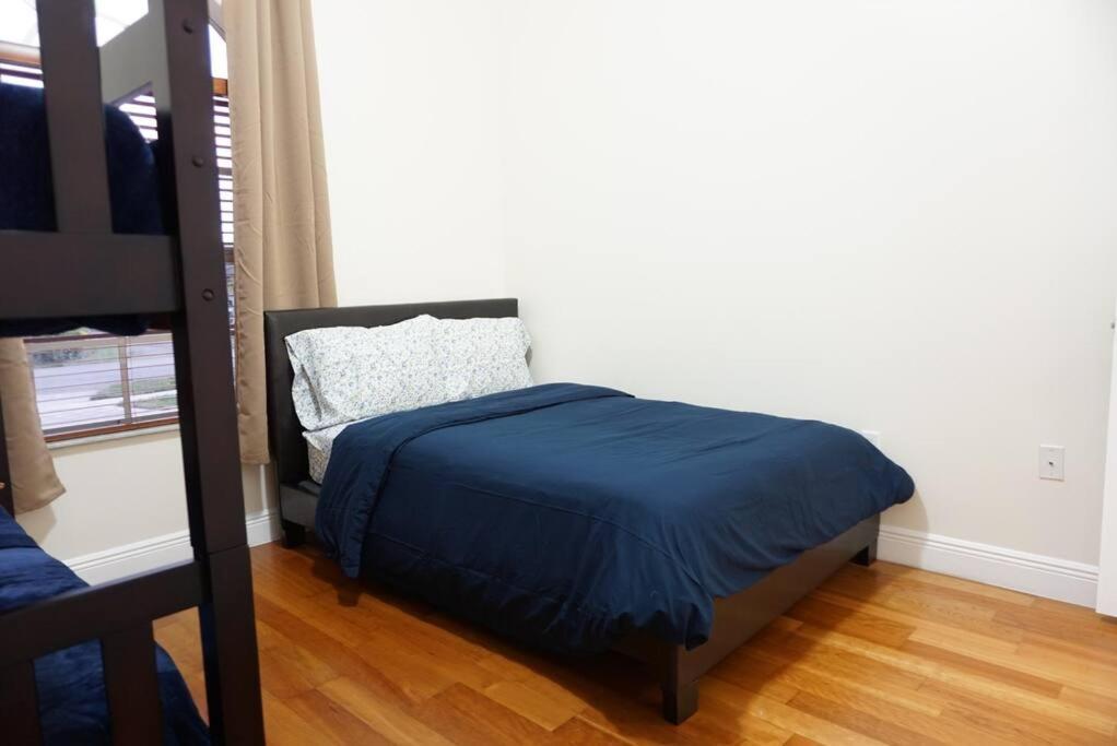 New Luxury Vacation Dream Rental- Sleeps 15! 마이애미 외부 사진
