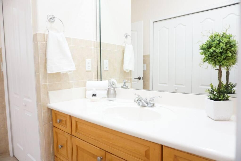 New Luxury Vacation Dream Rental- Sleeps 15! 마이애미 외부 사진