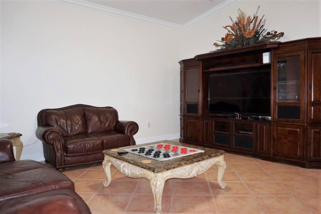New Luxury Vacation Dream Rental- Sleeps 15! 마이애미 외부 사진
