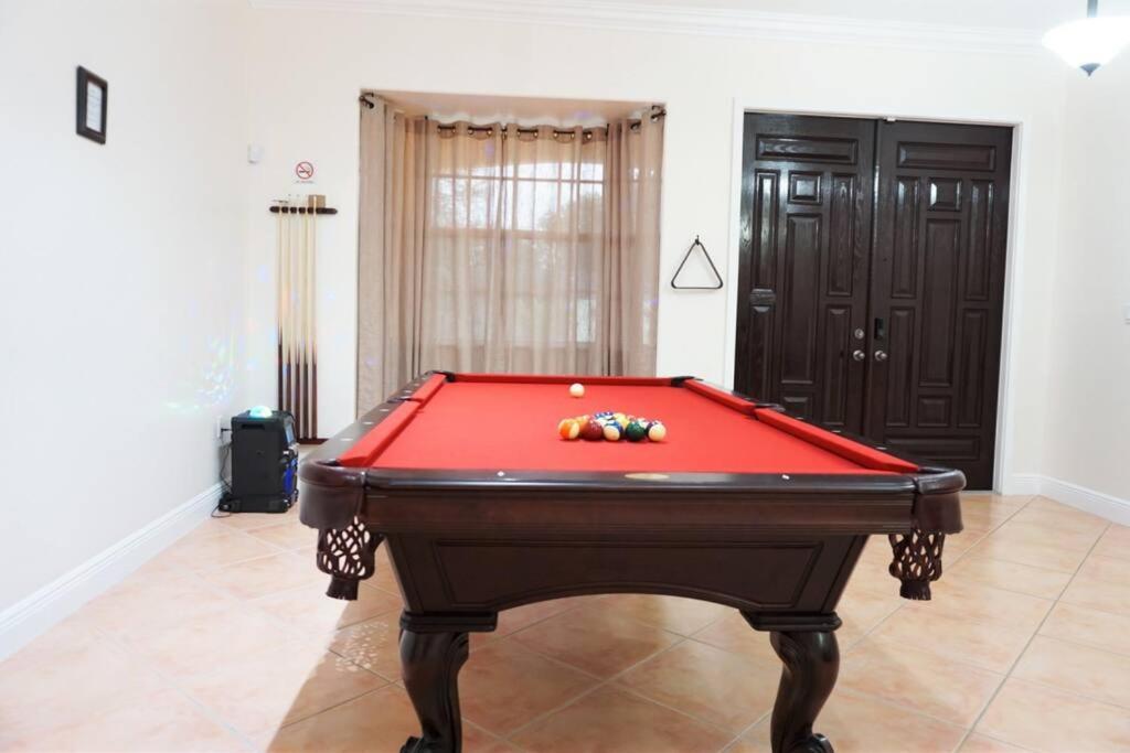 New Luxury Vacation Dream Rental- Sleeps 15! 마이애미 외부 사진